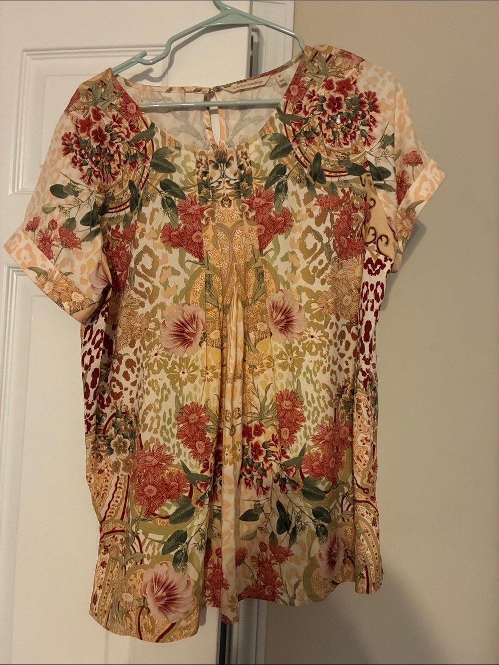 Soft Surroundings Floral Short Sleeve Tunic in Cream, Rust & Green